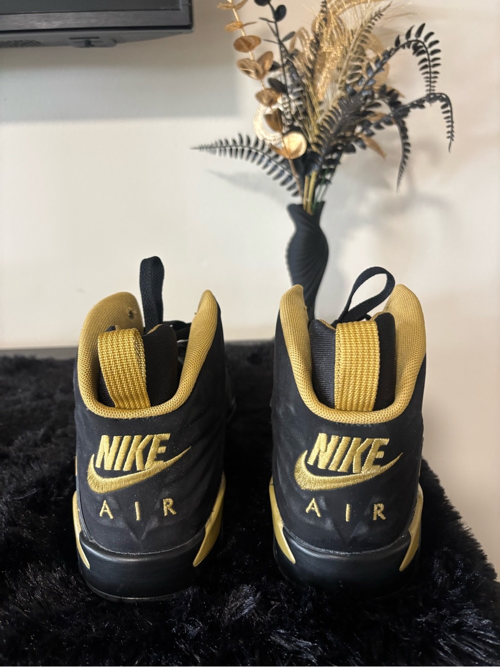 2024 Air Jordan MVP ‘Black Metallic Gold’